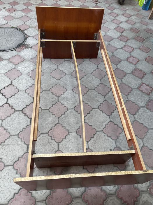 Кровать односпалка