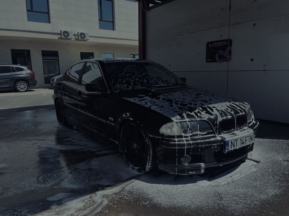 BMW 3 Series 2000