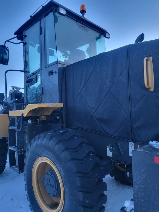 Франтальный погрузчик