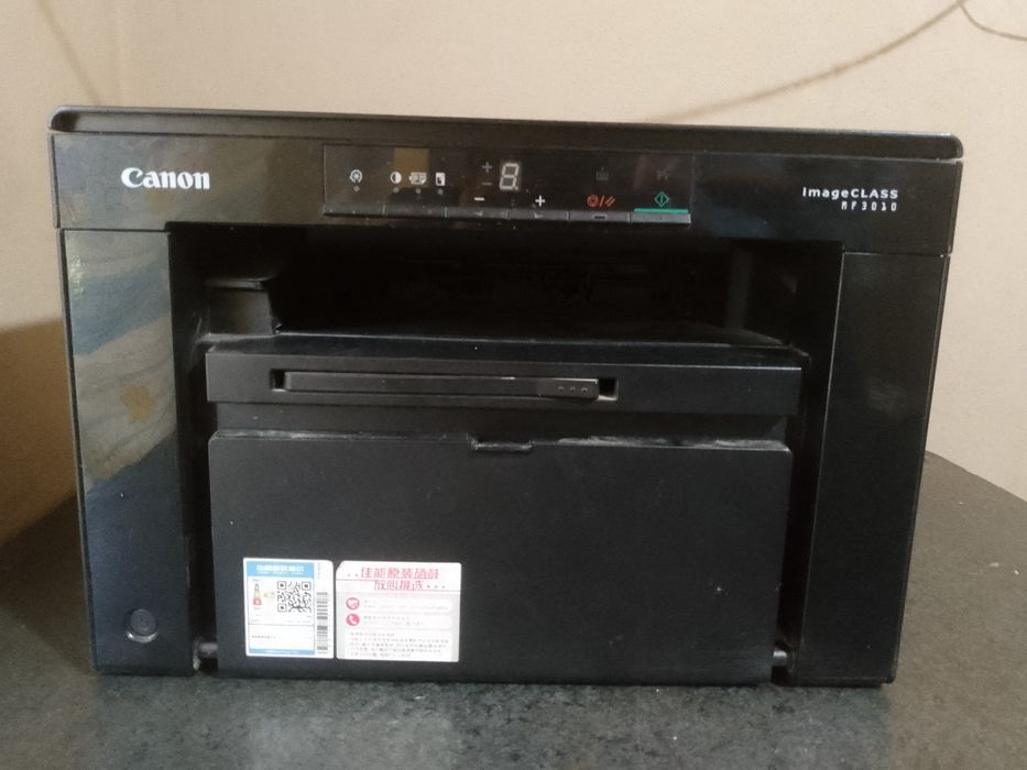 Canon MF3010 oq qora printeri