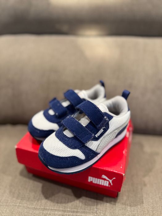 Сникърси Puma R78