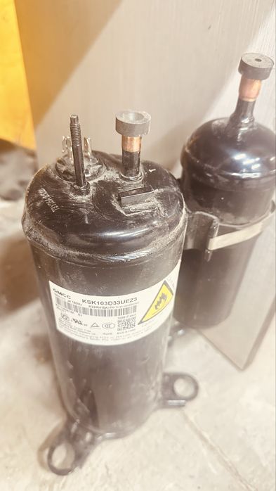 Продам инверторный компрессор 12