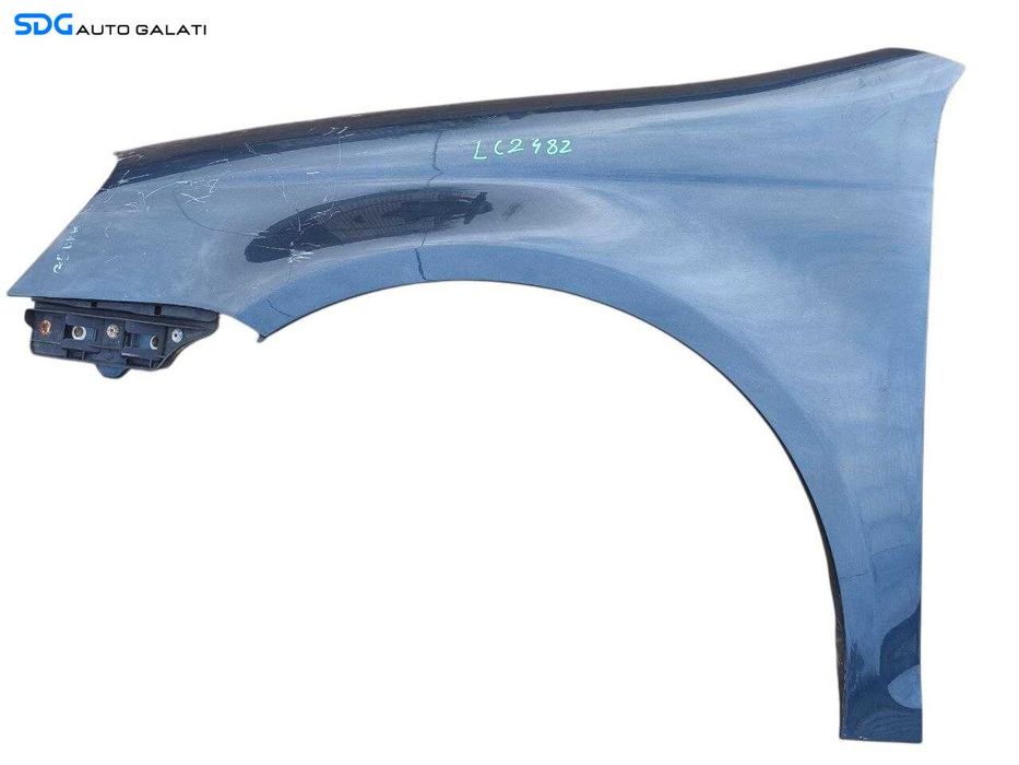 Aripa Stanga Fata Culoare Albastru LC5F Volkswagen Golf 5 Combi Break 2004 - 2008 (Inceput de rugina) [LC2482]