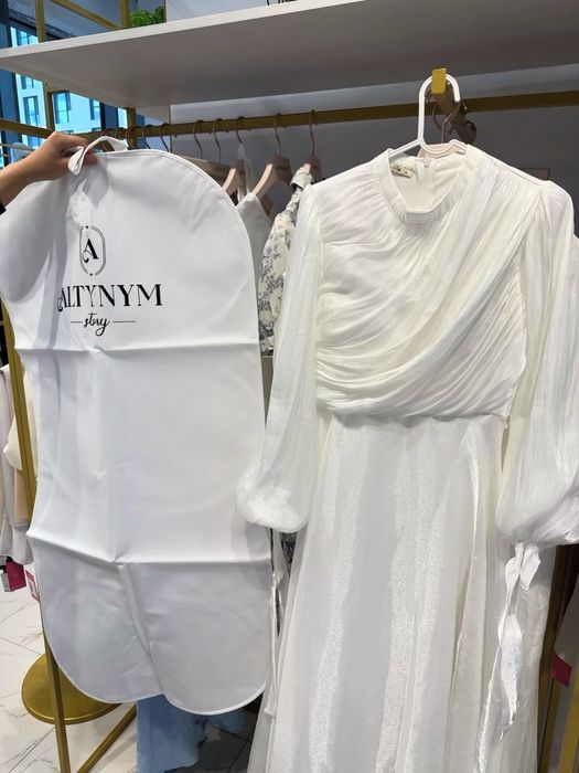 Платье органза новая