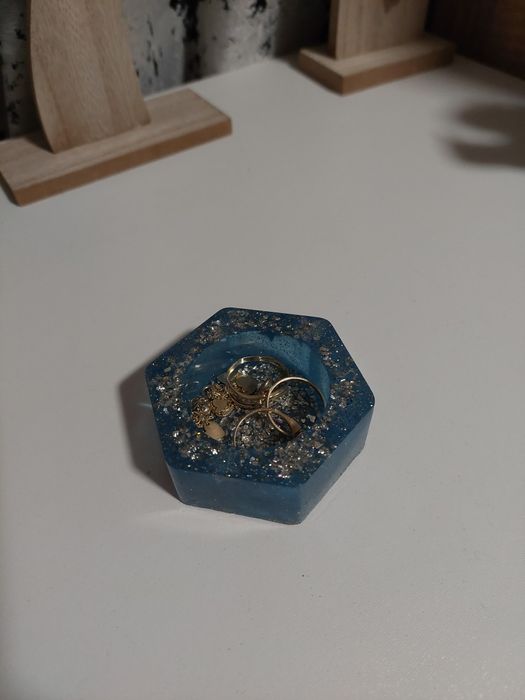 Cutie bijuteri cu capac sau fără din rasina