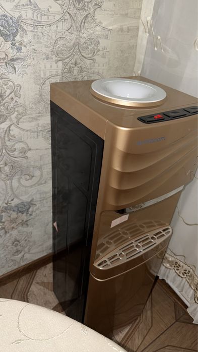 Куллер для воды