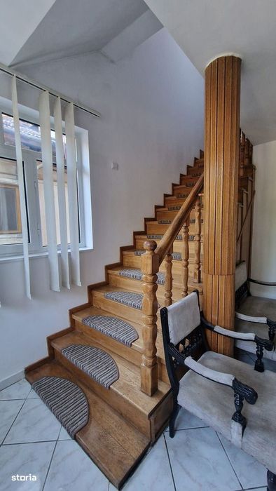 Casa De Vanzare