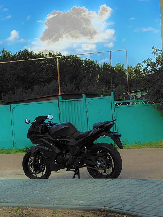 Мотоцикл 250 кубов