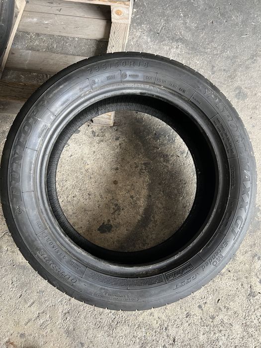 2 anvelope de vara 235/50/18 Dunlop Runflat!