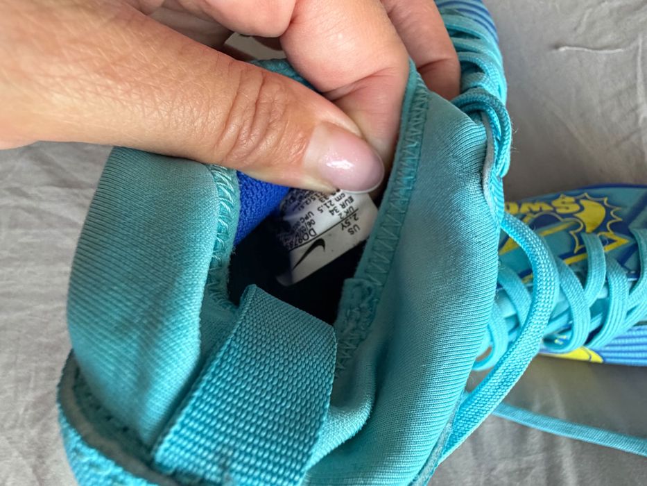 Футболни обувки Nike33/34 размер  20 евро