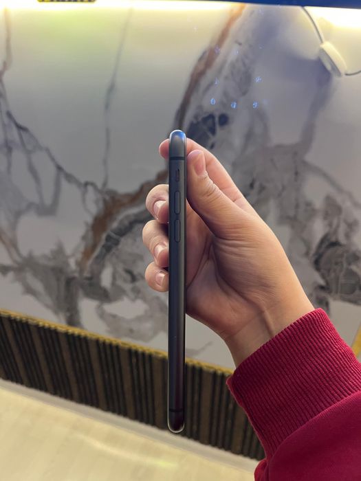 iPhone 11 коробкасымен