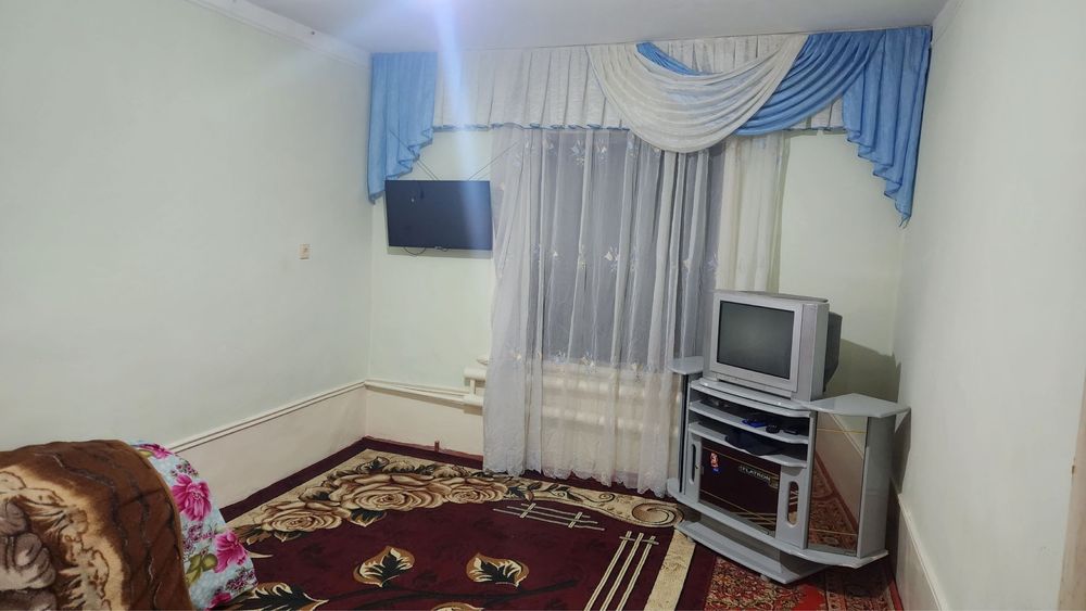 4 xonali joy sotiladi