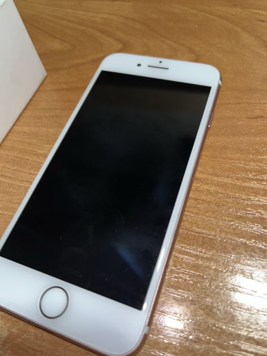 Айфон 7 32гб, емкость 74%