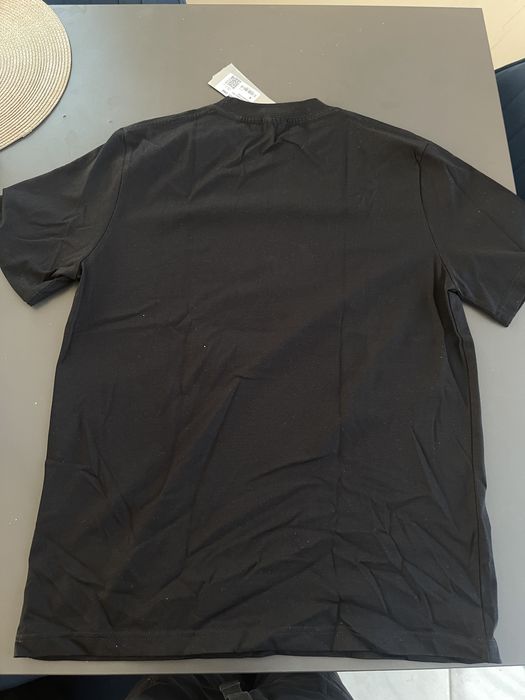 Тениска DIOR Archives-ЧИСТО НОВА!С надписи и QR кодове!