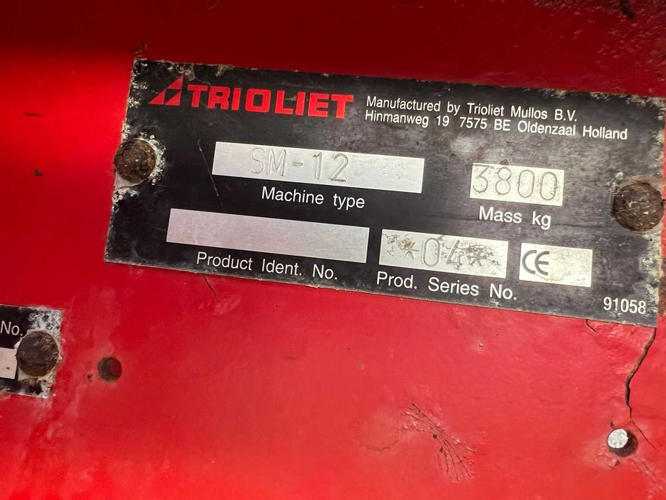 Фуражораздаващо ремарке Trioliet Solomix – 12 м³ + Видео