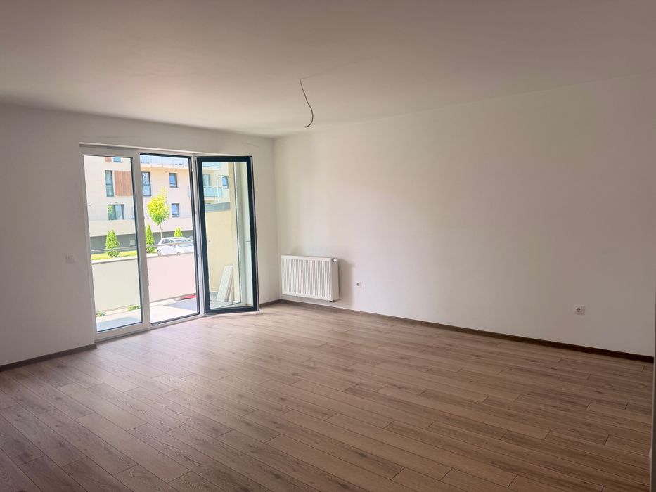 PROPRIETAR | Apartament 3 camere la parter, terasă mare + parcare inclusă | Maurer Residence Târgu Mureș