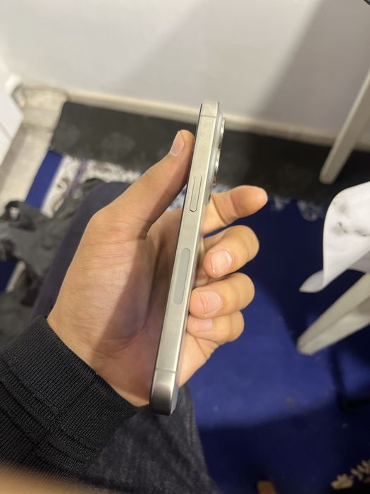 Iphone 15pro продается срочно