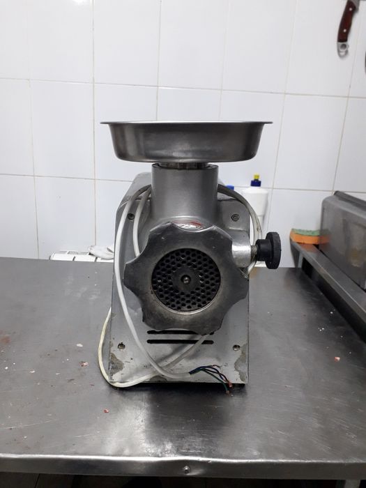 Б/у МЯСОРУБКА Китайская