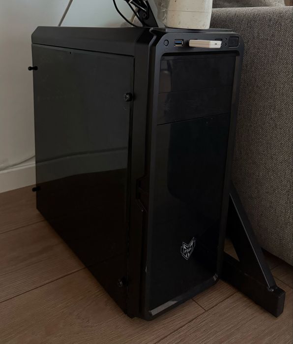Pc Gaming I3 9100F , 16Gb Ram , Amd Rx 580 Saphire Edition