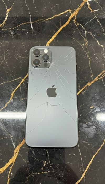 Срочно продам iPhone 12 pro 128gb