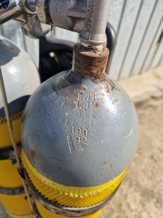 Butelii scafandru, scufundari, tuburi, oxigen