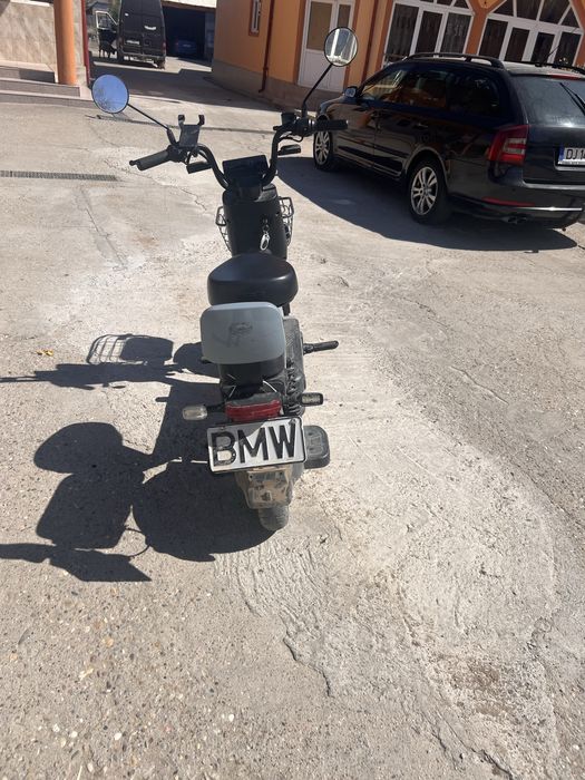 Vand scuter electri rdb roma