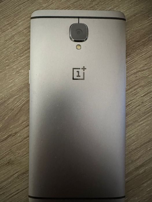 One Plus 3 stare foarte bună