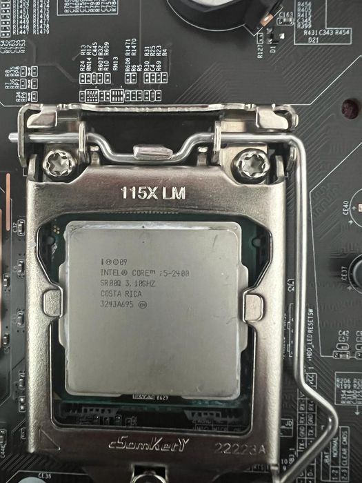 Продам мат плату с процессором