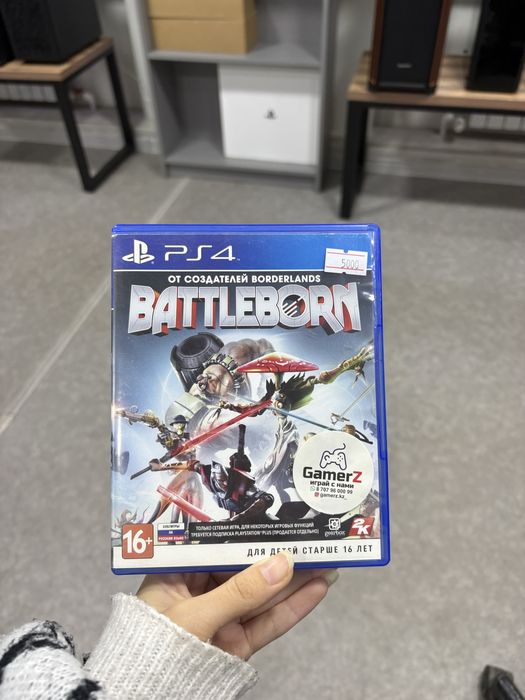 Диск BATTLEBORN на PS4-в отличном состоянии