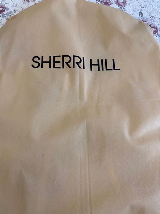 Платье Sherri Hill