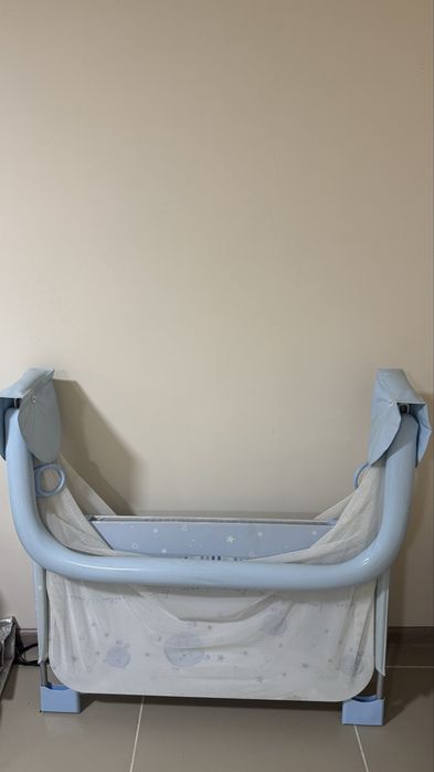 Манеж детский, в хорошем состоянии