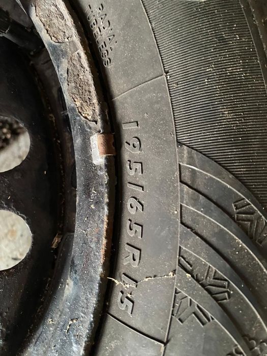 Vand Anvelope cu jante 195/65 R15