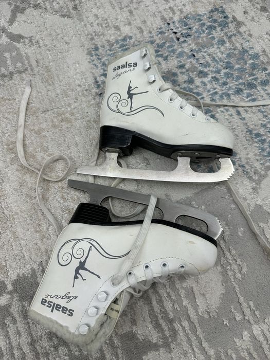 Продам детские коньки