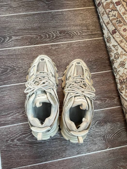 Balenciaga Track