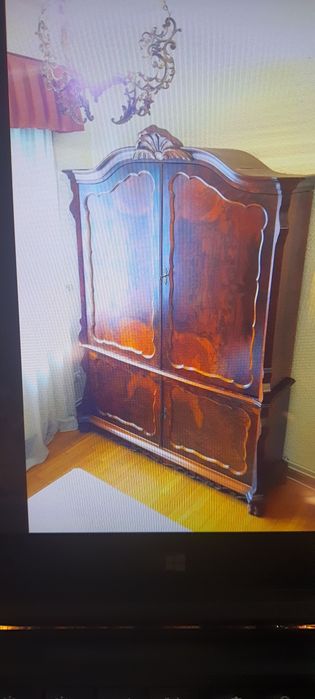 Sifonier  Chippendale Wardrobe