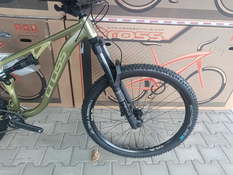 НОВ Велосипед 29" Cross RTX с пълно окачване ("мекица")