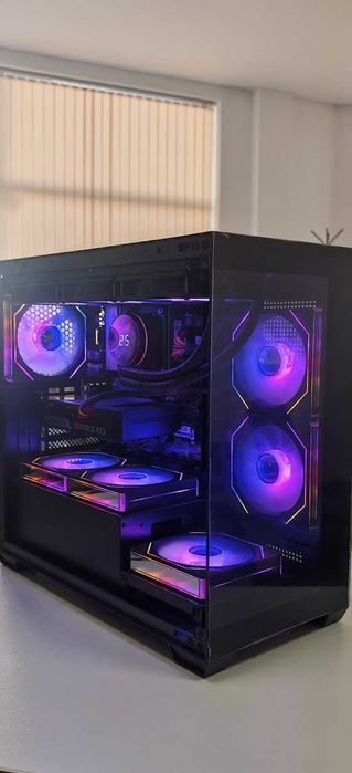 Геймърско РС за ТОП Гейминг Ryzen 7 7700X/32Gb/1.5Tb/RTX 5060TI/WiFi & BT/Гаранция