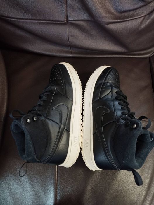 Обувки nike court vision mid wntr