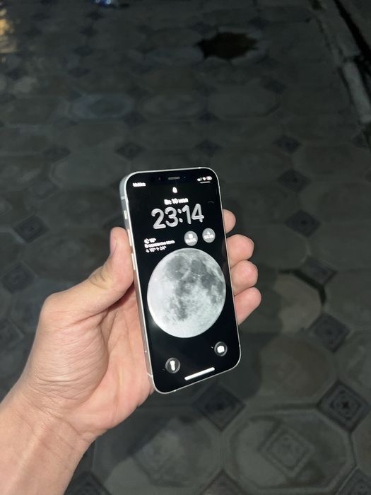 iPhone 12 mini !