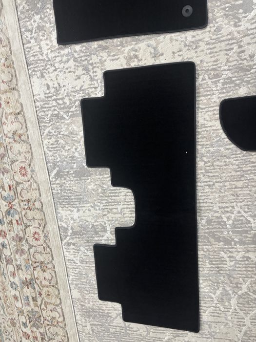 Полики для машины voyah free китайская машина