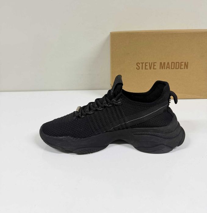 Steve Madden Mac-E