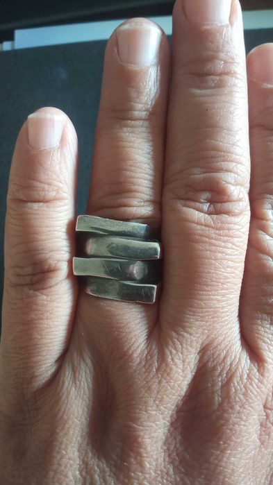 Сребърни бижута - обеци и пръстени