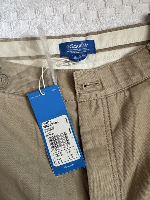 Vand pantaloni barbati