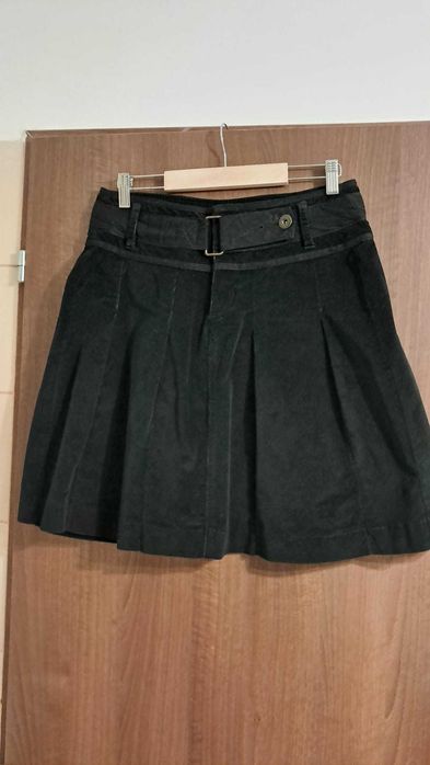 Super oferta Fustă neagra catifea