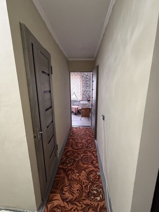 Продам трёхкомнатную квартиру