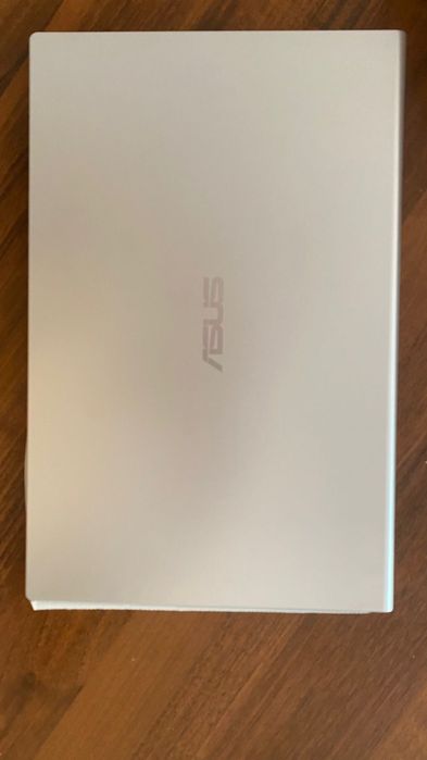 Новый Ноутбук ASUS