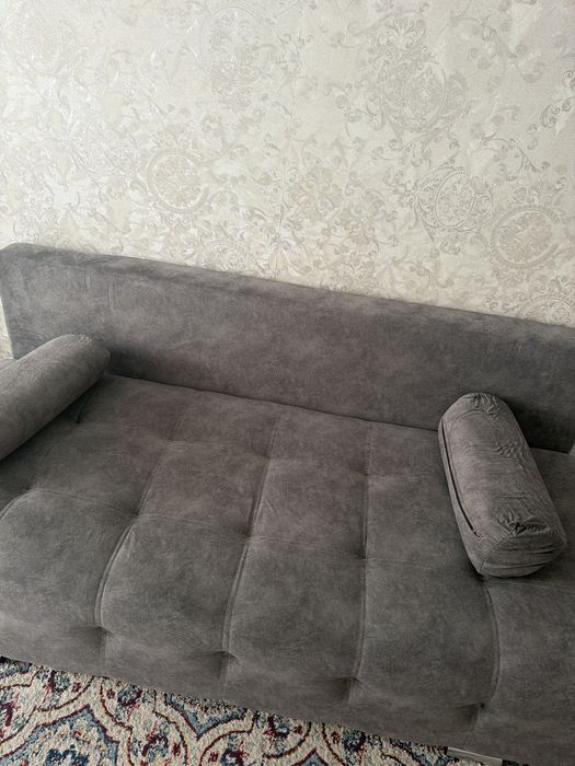 Диван раскладной для гостиной.