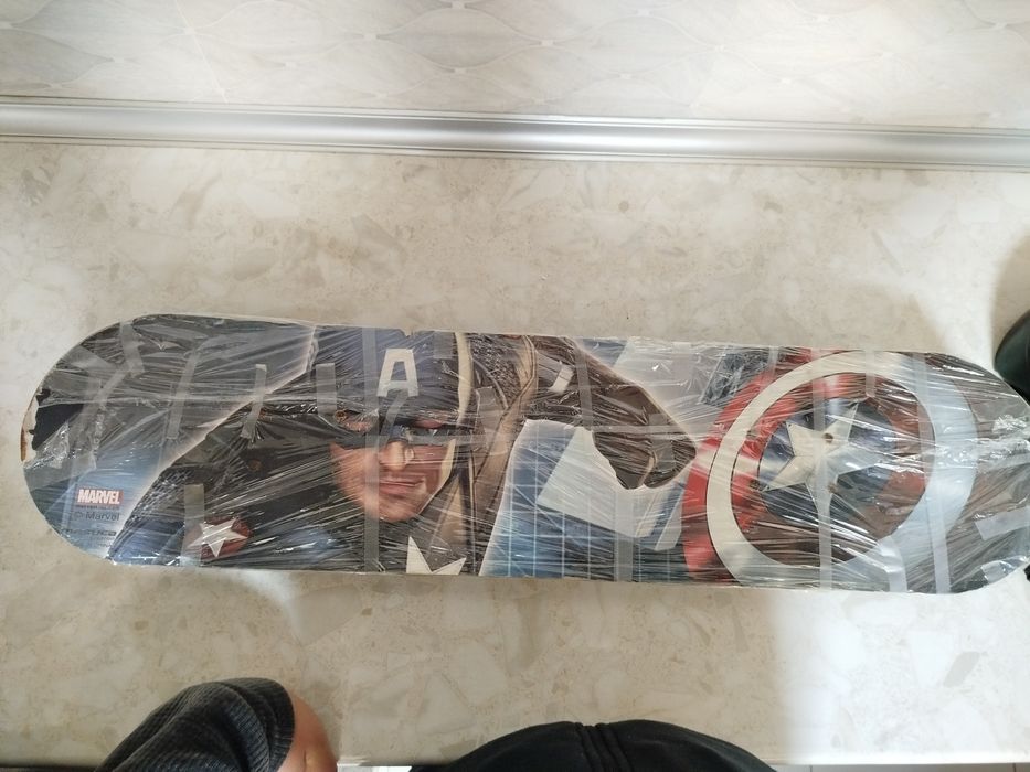 Skeytbord +kaska + himoya