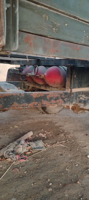 Uvaz bartavoy sotiladi