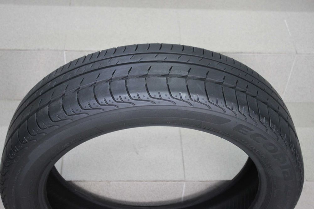 175/60-19 Bridgestone